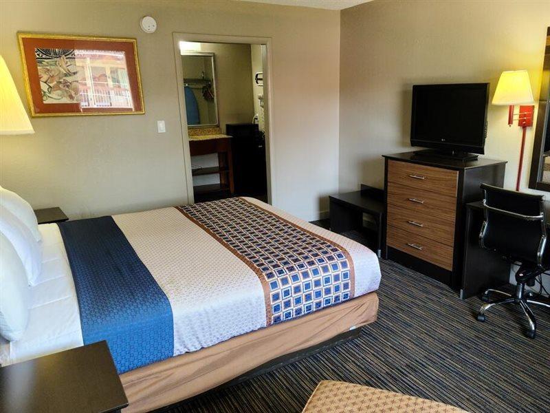 Travelodge By Wyndham Williamsburg Colonial Area Exterior foto