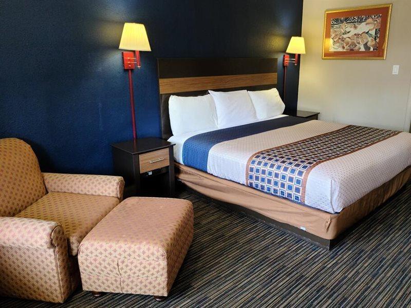 Travelodge By Wyndham Williamsburg Colonial Area Exterior foto