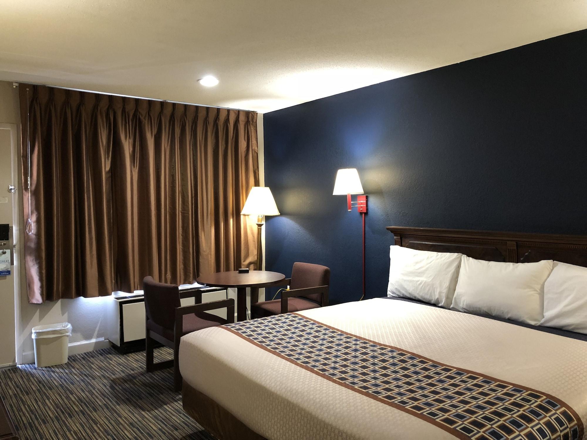 Travelodge By Wyndham Williamsburg Colonial Area Exterior foto