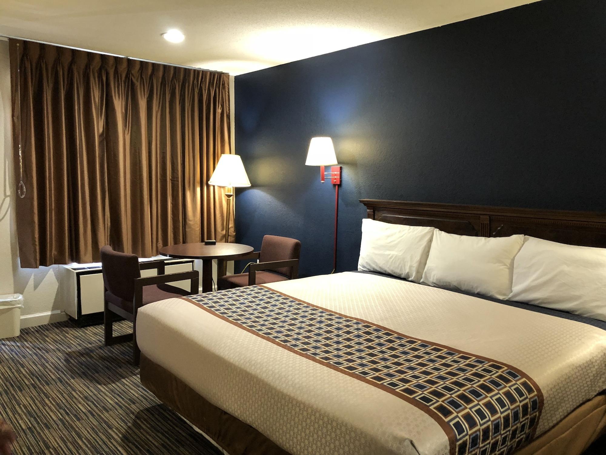 Travelodge By Wyndham Williamsburg Colonial Area Exterior foto