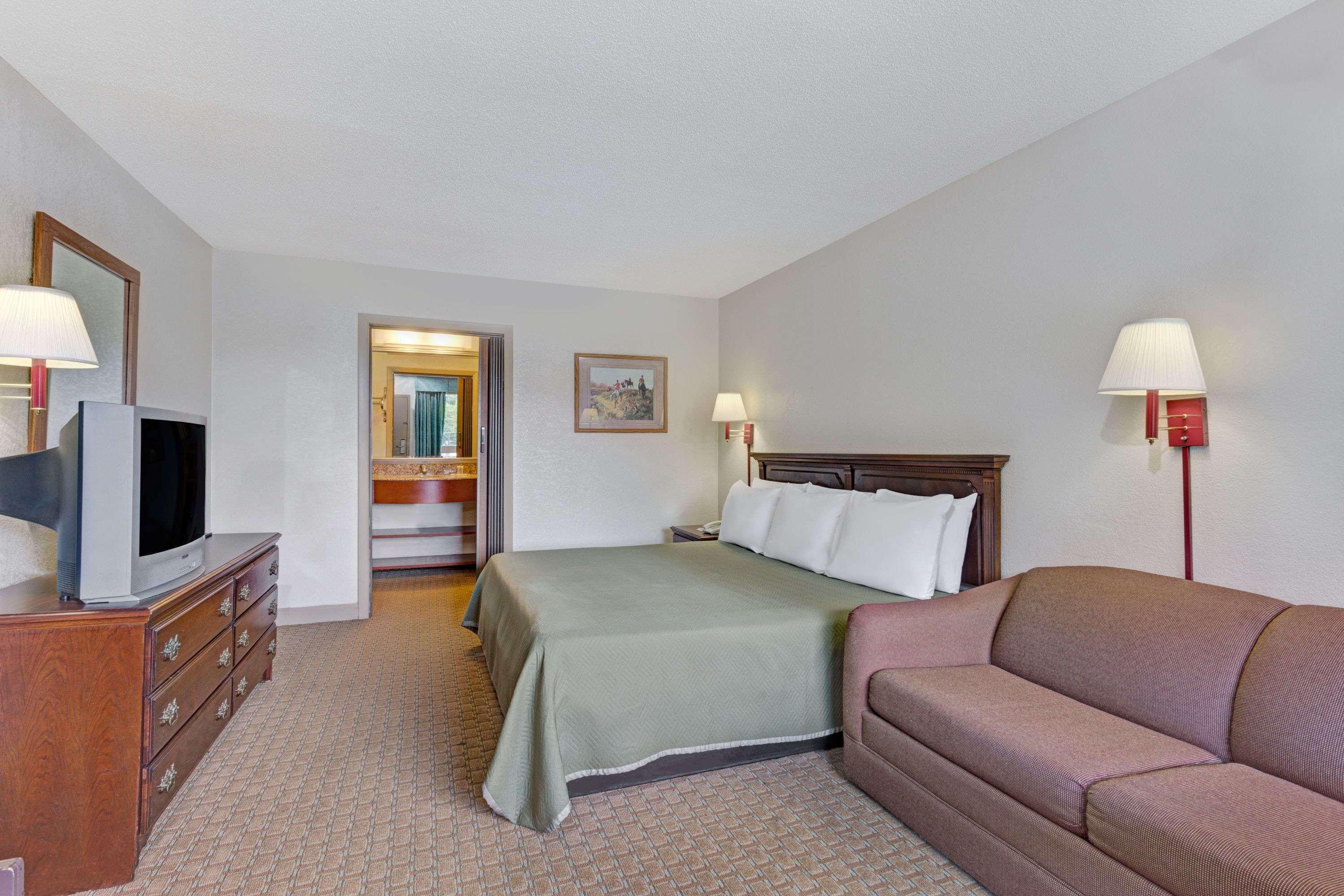 Travelodge By Wyndham Williamsburg Colonial Area Exterior foto